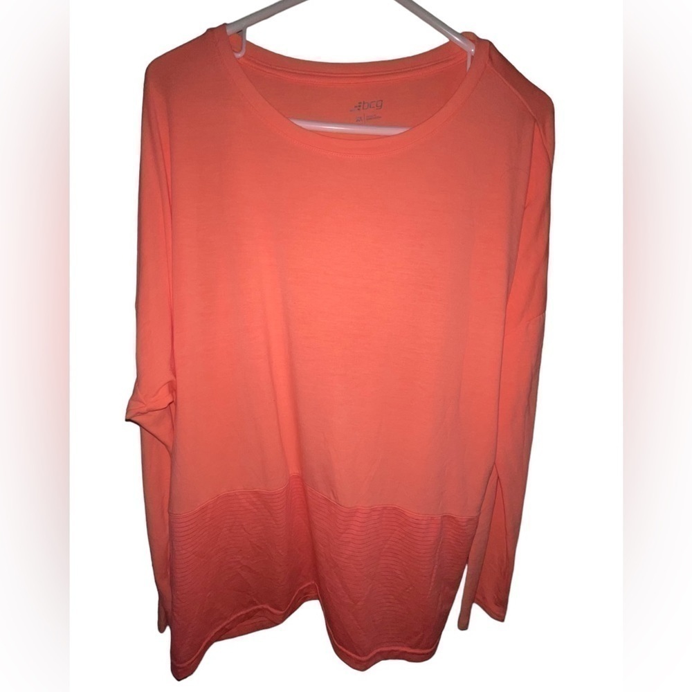𝅺BCG LADIES ATHLETIC TOP WITH LONG SLEEVES SIZE XLARGE